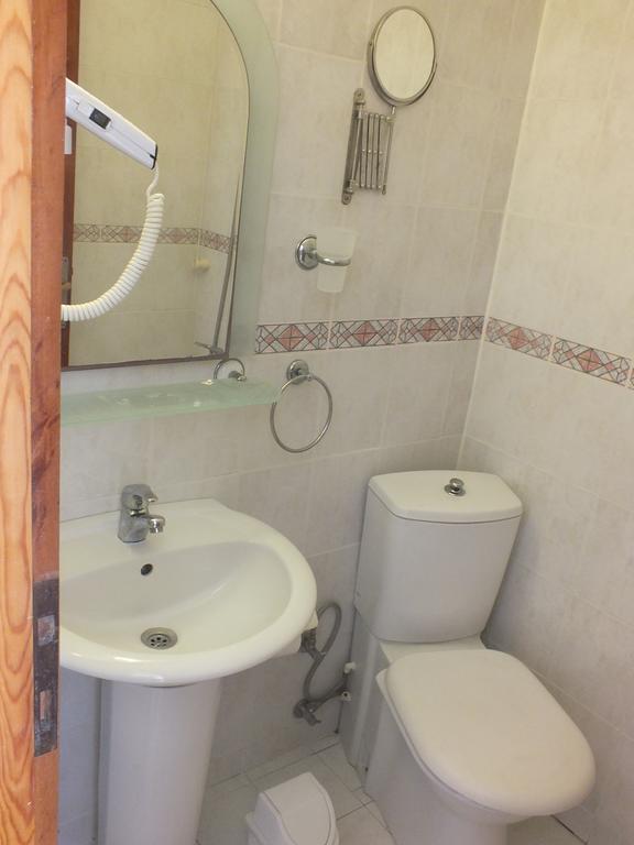 Hotel Dorukhan Κουσάντασι Δωμάτιο φωτογραφία