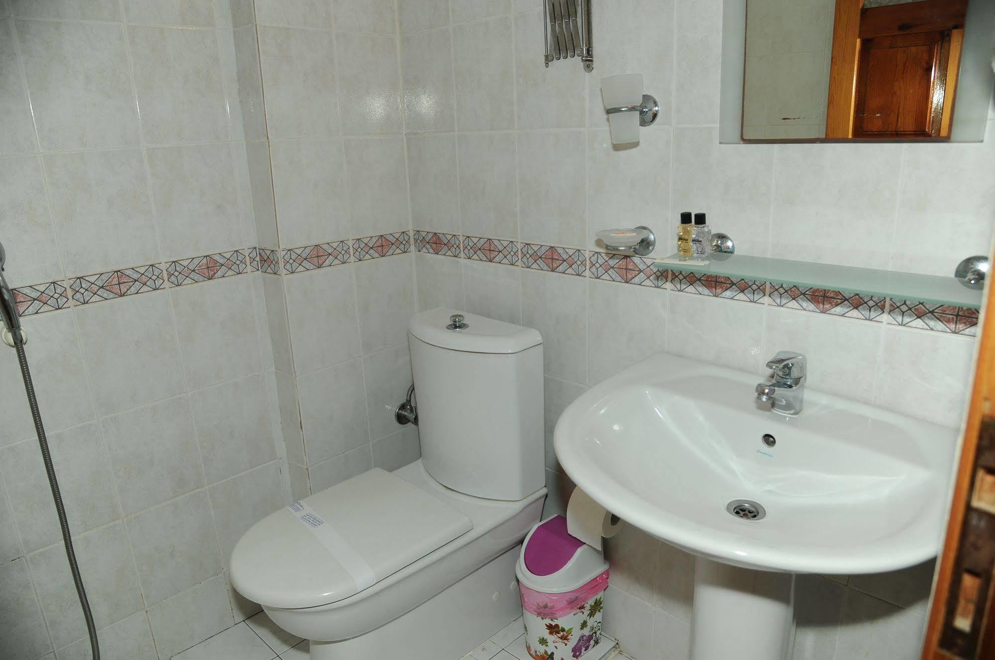 Hotel Dorukhan Κουσάντασι Εξωτερικό φωτογραφία