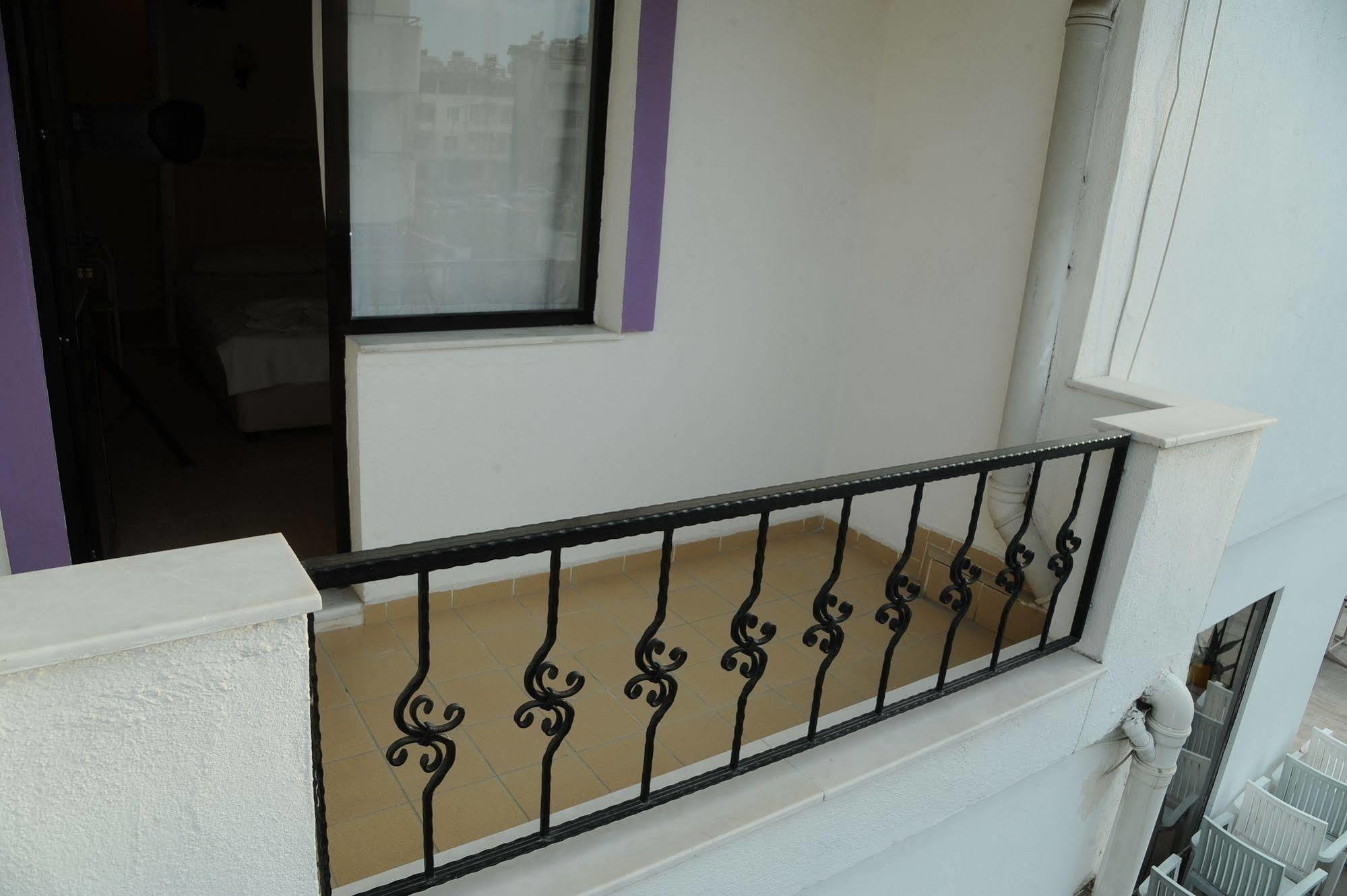 Hotel Dorukhan Κουσάντασι Εξωτερικό φωτογραφία
