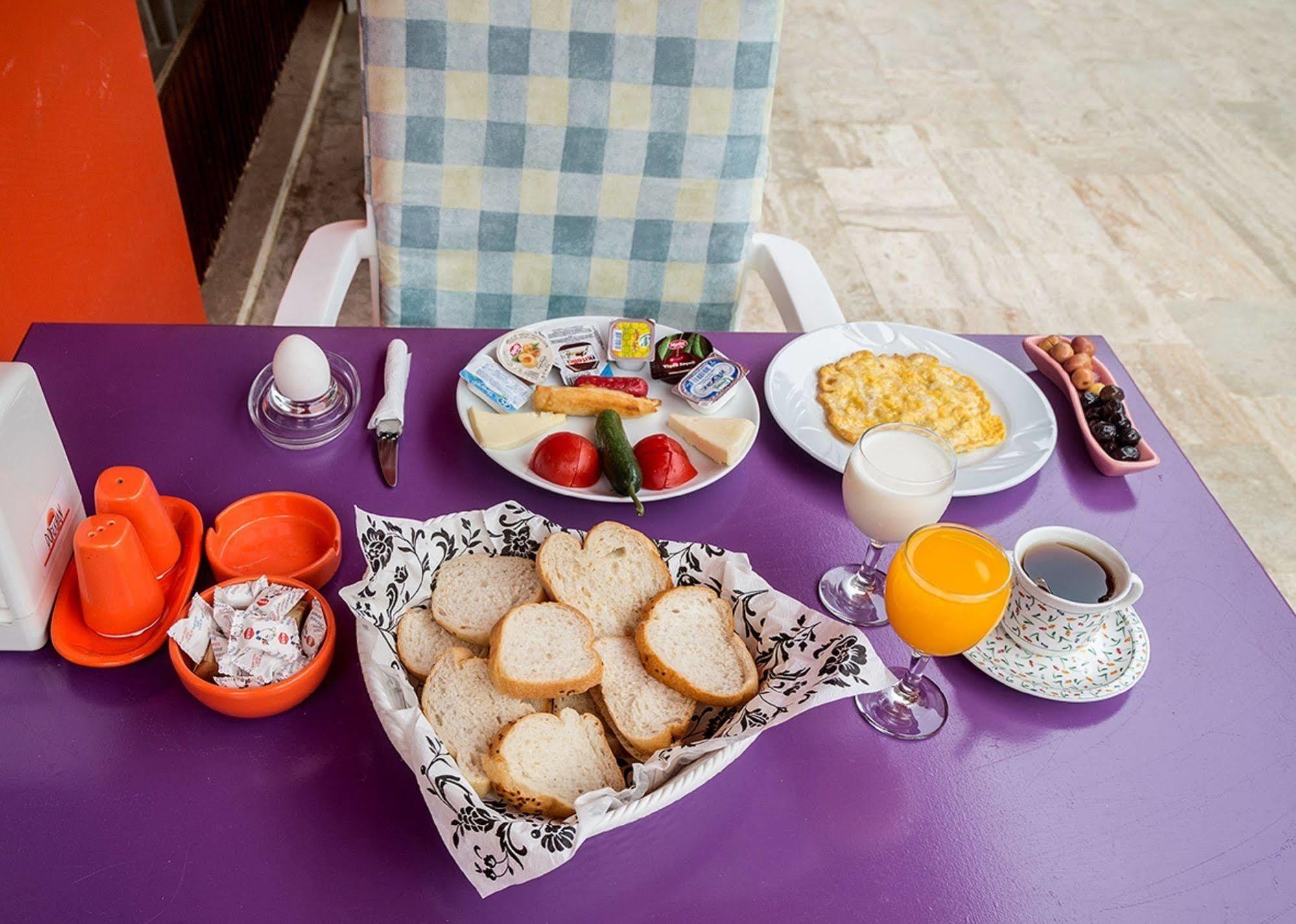 Hotel Dorukhan Κουσάντασι Εξωτερικό φωτογραφία